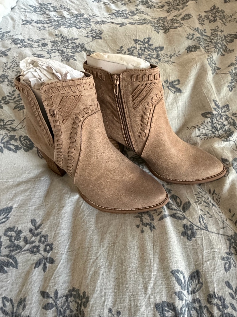 Zigi Soho Beige Suede Ankle Booties with Decorative Stitching